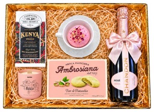 Złoty zestaw prezentowy na tacy różowy Chandon Rose