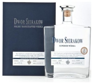 DWÓR SIERAKÓW SUPERIOR ISABEAU GIFT BOX 40% 0,7