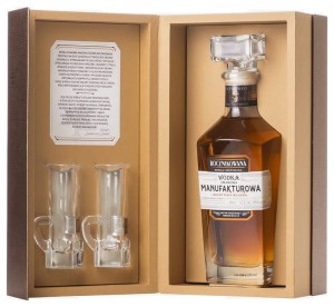 Manufakturowa Wódka Smakowa Rocznikowana 46,4% 0,7 + 2 kieliszki