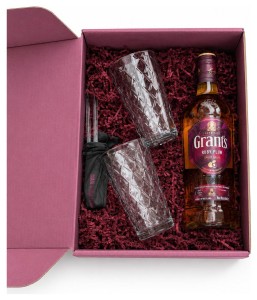 Zestaw Grant's Ruby Plum 30% 0,7 + 2 szklanki