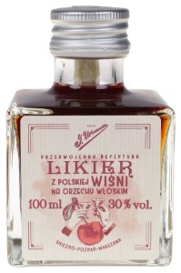 J. Urbanowicz Likier z Polskiej Wiśni Na Orzechu Włoskim 30% 0,1