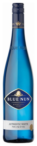 Blue Nun 0,75 10% białe półwytrawne