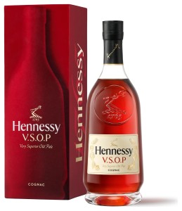 Hennessy VSOP 0.7 kart.